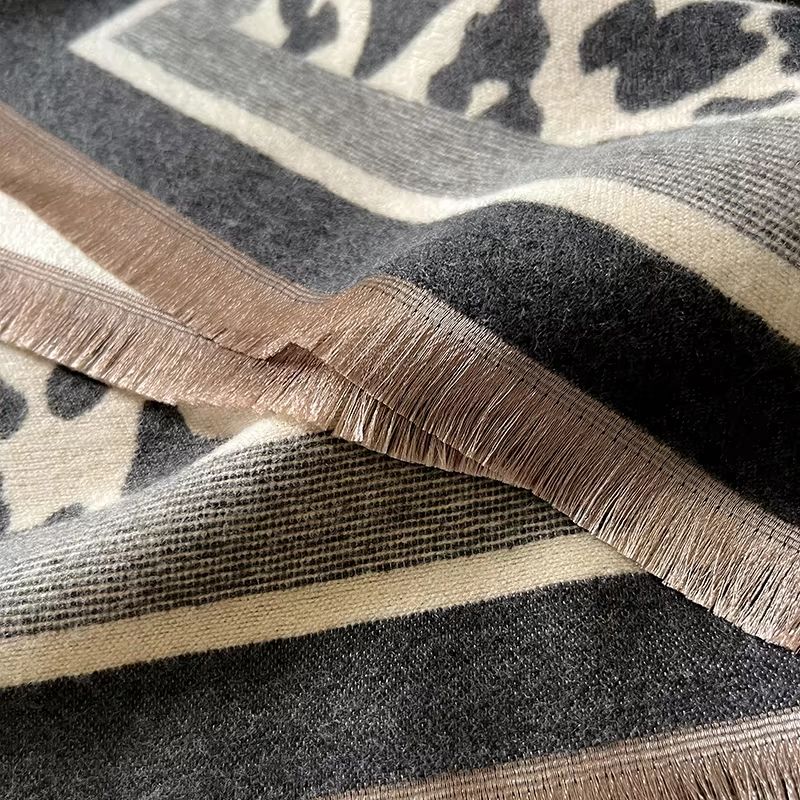 Warm Leopard Print Pashmina Scarf For Women Autumn Winter Wrap 2