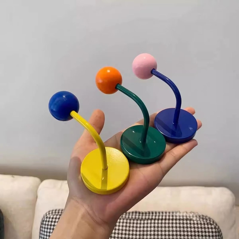 Strong Magnetic Hook No Drill Traceless Kitchen Bathroom Refrigerator Hanger 1