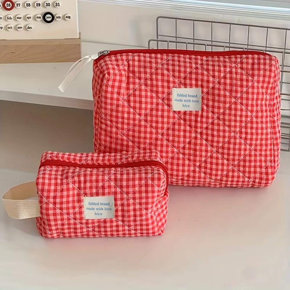Large Capacity Plaid Makeup Bag Portable Cosmetic Toiletry Organizer 1