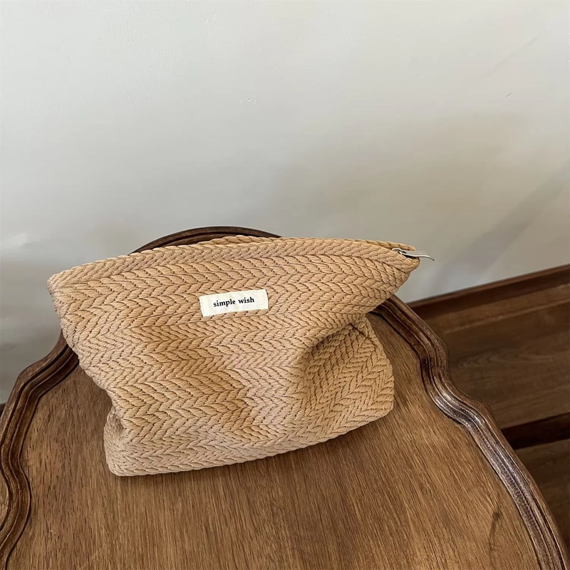 Artistic Handwoven Cotton Makeup Bag Crochet Cosmetic Pouch With Zipper 1