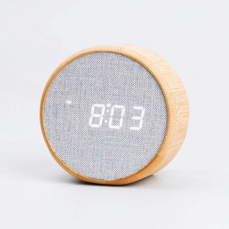 Wooden Digital Alarm Clock Silent Table Clock For Bedroom And Office 6