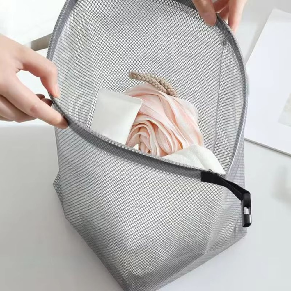 Large Capacity Waterproof Storage Bag Portable Travel Organizer For Makeup Toiletries And Clothes 3