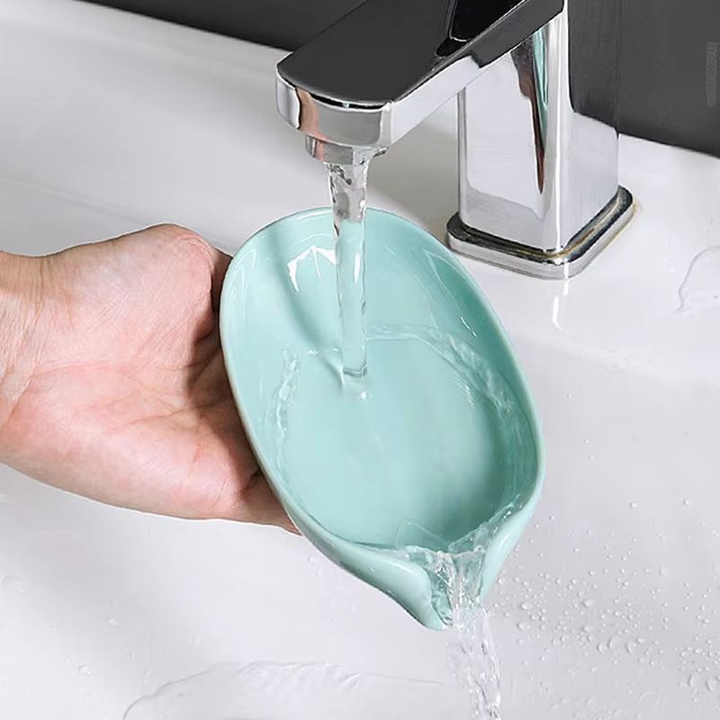 Leaf Shape Suction Cup Soap Holder Soap Dish Tray For Bathroom 2