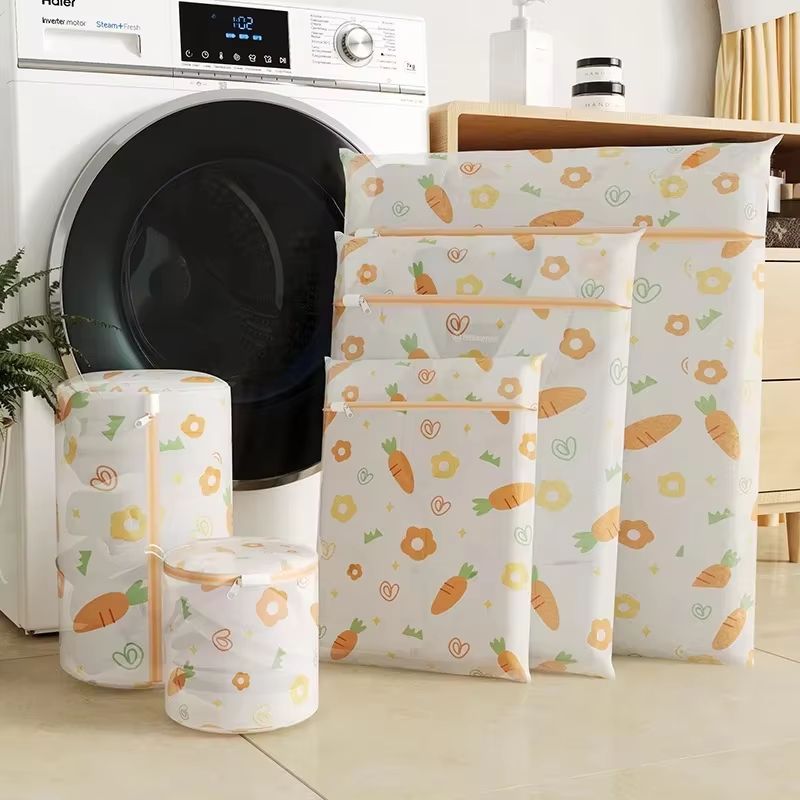 5Piece Reusable Laundry Bags With Zippers For Clothing Protection And Travel Organization 3