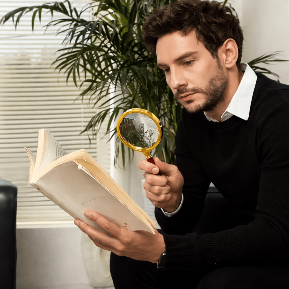 Handheld Metal 50x HighDefinition Magnifying Glass Metal Frame Magnifier For Reading Scientific Ex