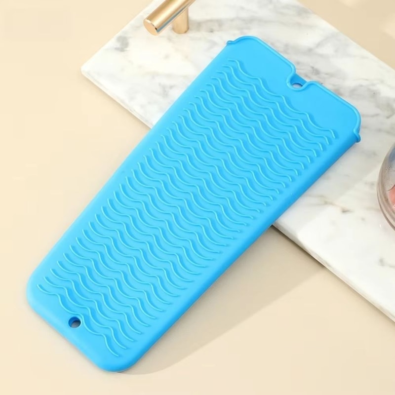 Heat Resistant Silicone Hair Styling Mat And Travel Pouch 7