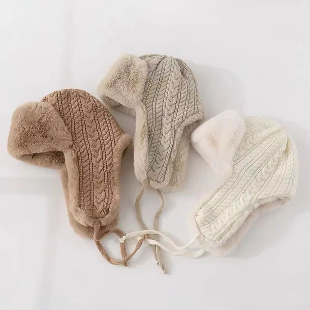 Knitted Extended Ear Protection Winter Lei Feng Hat For Women 4