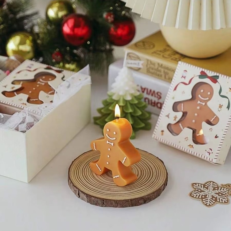 Gingerbread Man Christmas Aromatherapy Fragrance Candle 4