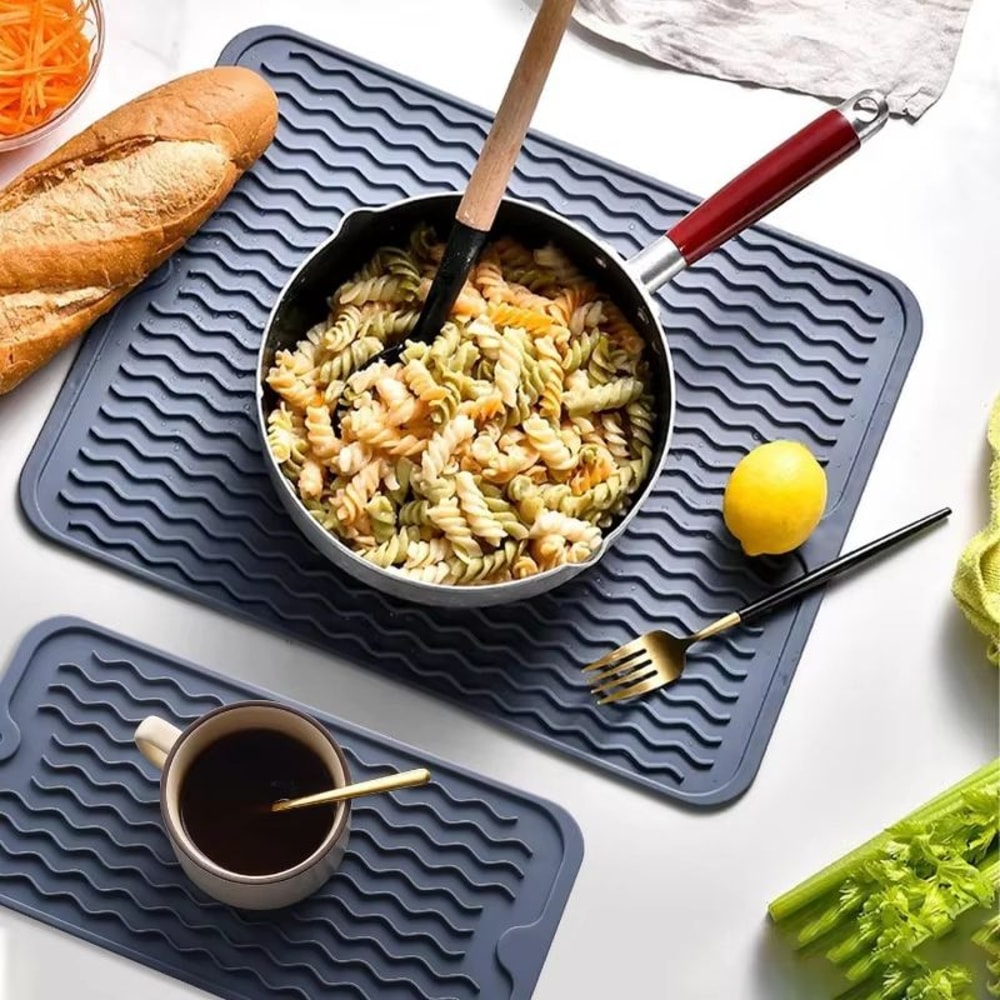 Silicone Kitchen Draining And Heat Insulation Mat Countertop Drying And AntiScald Tableware Mat 0