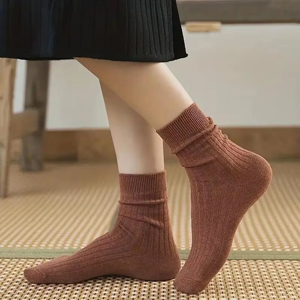 Vibrant Mixed Color Striped Comfort Crew Socks For Women 520 Pairs 2