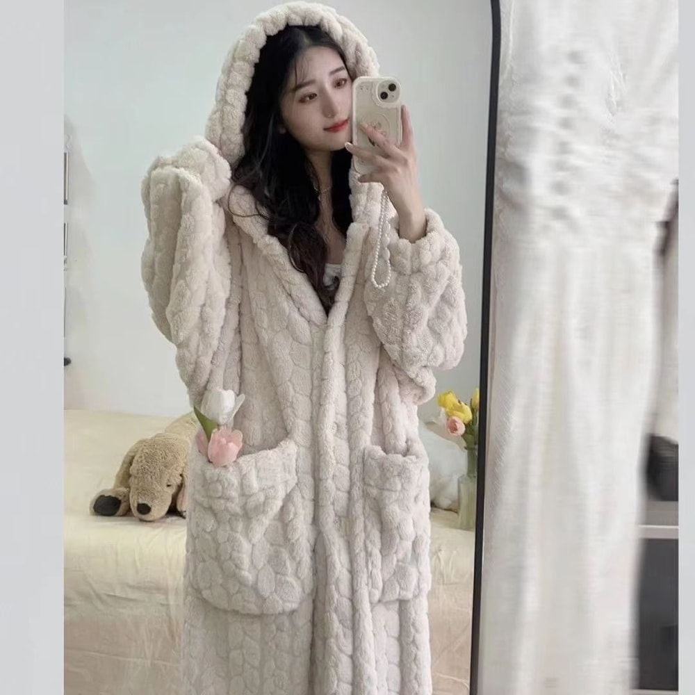 Womens Coral Velvet Long Robe For Autumn And Winter Cozy Home Wear 3