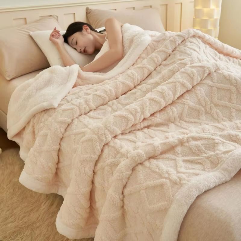 AllSeason Coral Fleece Throw Blanket Thick Soft Lamb Wool Sofa Nap Blanket 5