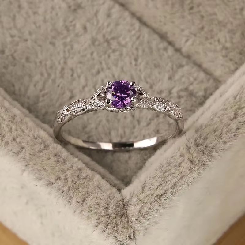 Sterling Silver Amethyst And Zirconia Temperament Ring For Women 7