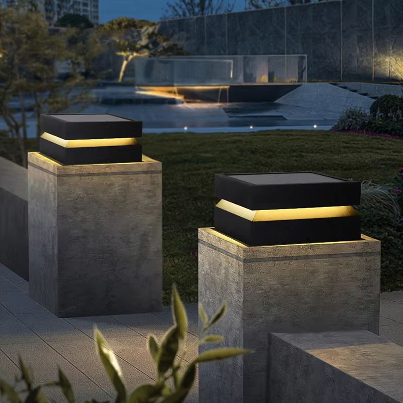 Solar IP65 Outdoor LED Square Garden Lamp For Fence Pillar Door Post 4