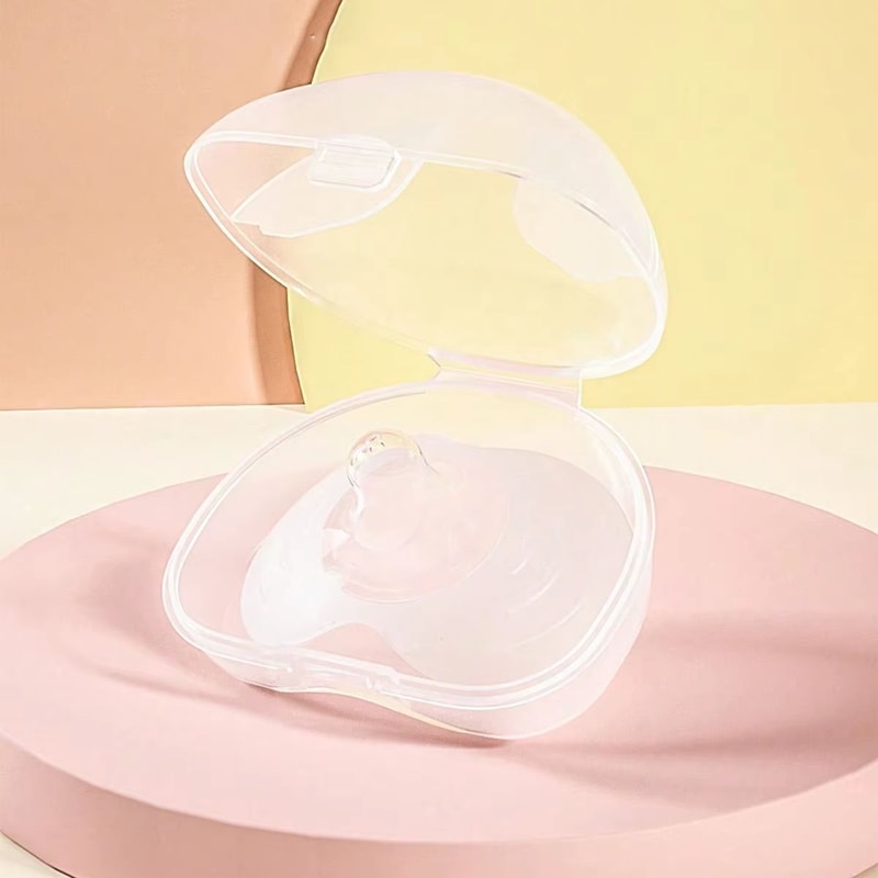 Soft Silicone Nipple Shields 2Pack With Protective Storage Box For Comfortable Breastfeeding 2