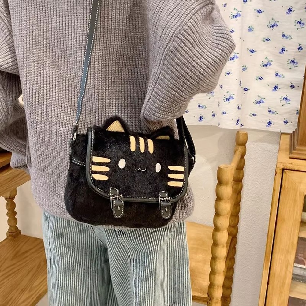 SweetWhiskers Cat Face Plush Crossbody Bag For Girls 2