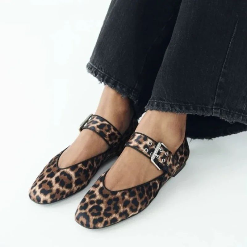 Leopard Pointed Toe Flats For Women Shallow Mouth Retro Loafer Ballerinas For Fall 1