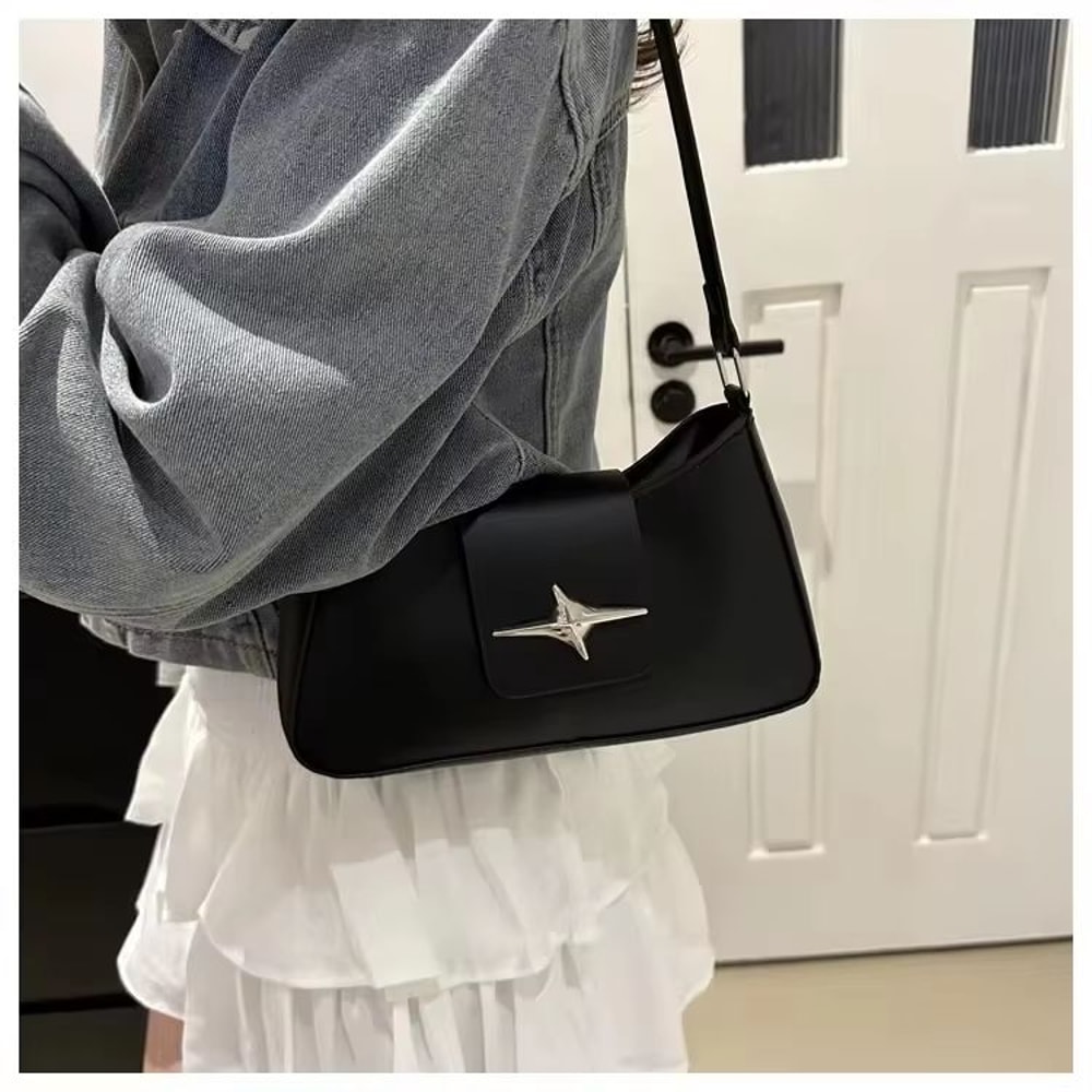Y2K Vintage Mini Saddle Underarm Bag In PU Leather With Wide Strap 3