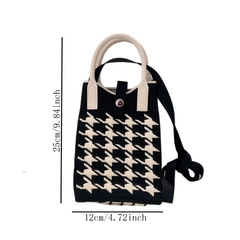 Knitted Crossbody Phone Bag With Adjustable Shoulder Strap 5