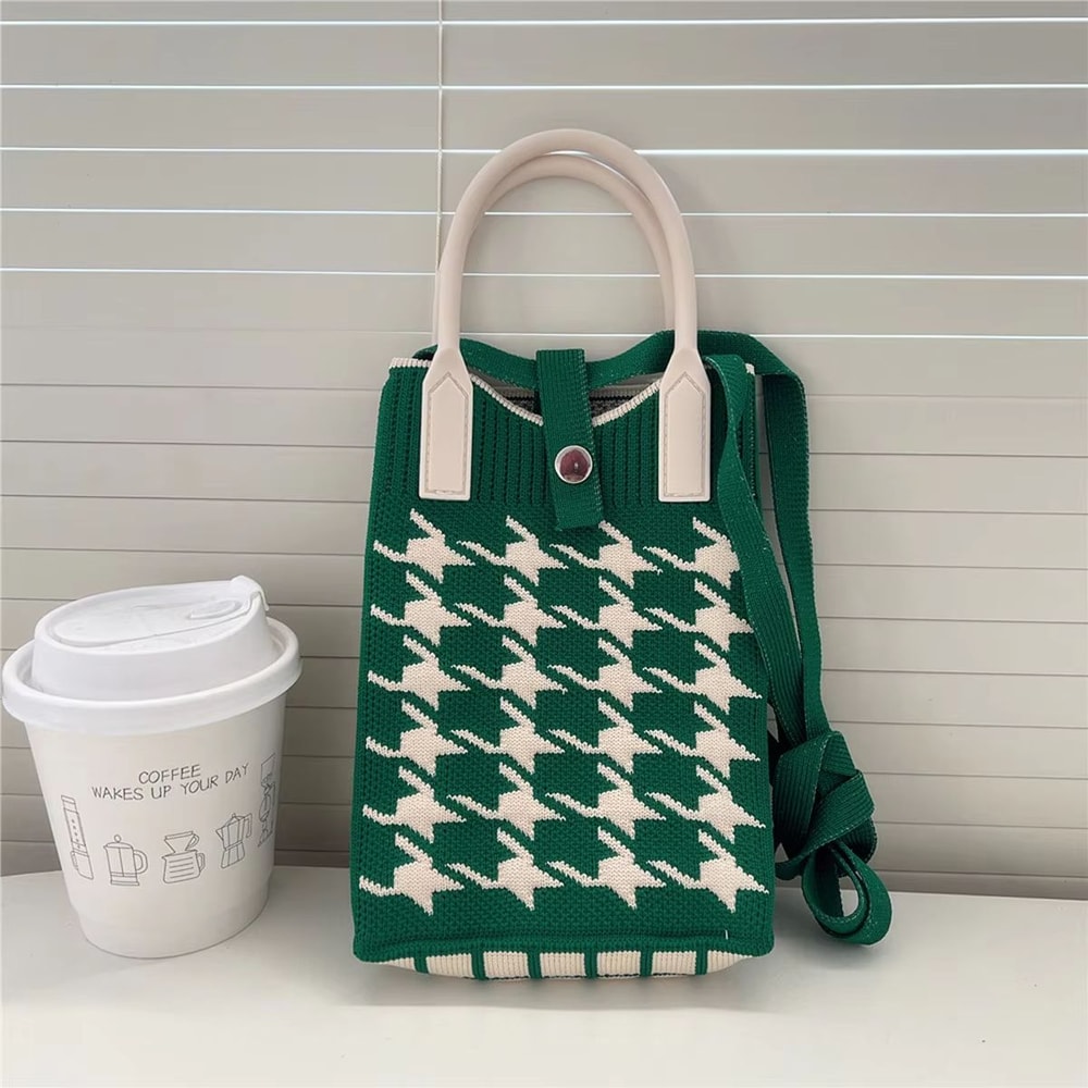 Knitted Crossbody Phone Bag With Adjustable Shoulder Strap 6