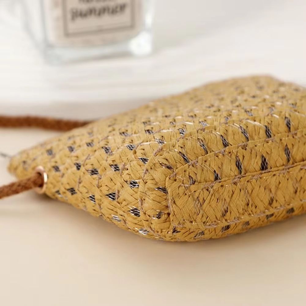 Mini Handwoven Straw Crossbody Bag For Women And Girls 4