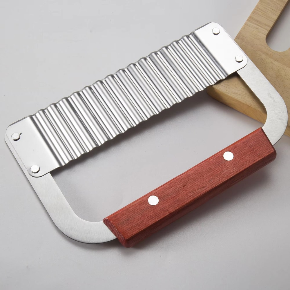 Stainless Steel Crinkle Cutter Knife With Wooden Handle For Wavy Potato Chips 4