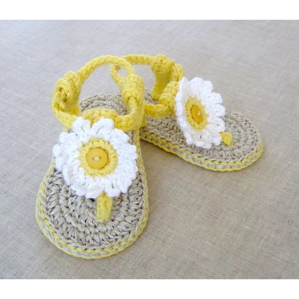 Handmade Crochet Baby Flip Flop Sandals With Puff Flower Soft Sole Baby Summer Sandals For Newborns 8
