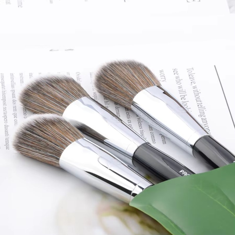 Pro Angled No49 Blush Brush With Wood Handle Precision Angled Makeup Brush For Powder Contour Ble 3