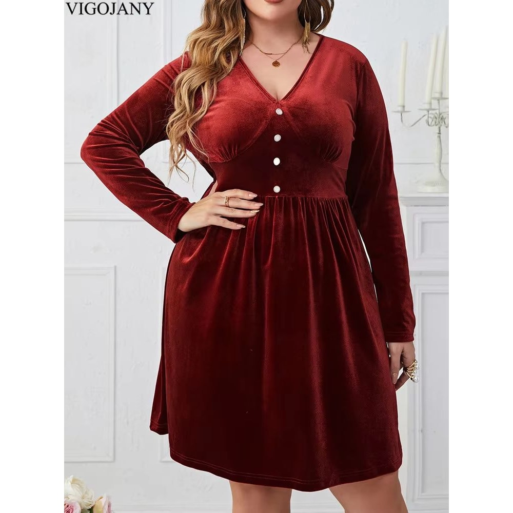 Vigojany Elegant Plus Size Velvet Dress Red V Neck Velvet Dress Long Sleeve Curvy Party Dress 3