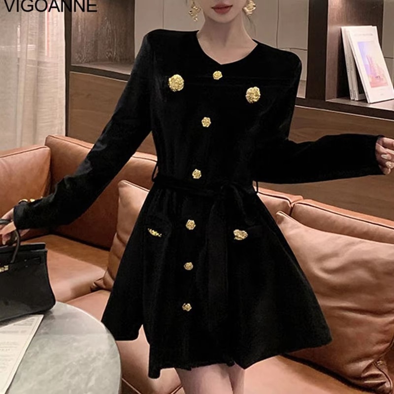 VigoAnne Black Velvet Bodycon Dress Long Sleeve Velvet Party Dress Sexy Short Evening Dress 4