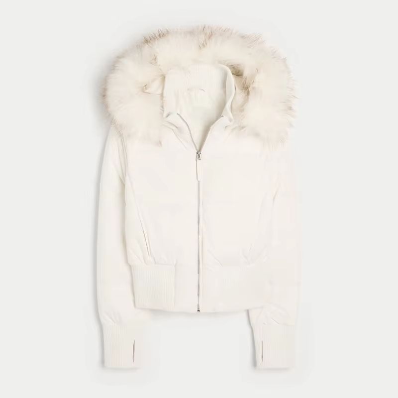 Chic Cropped Womens Faux Fur Hooded Quilted Jacket With Zipper Pockets 7