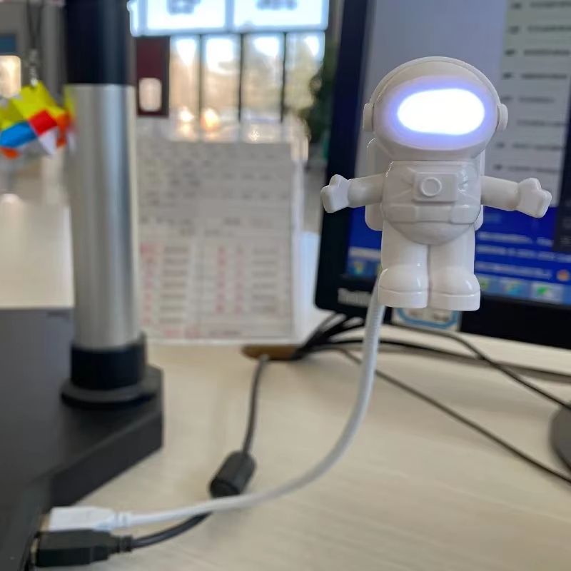 USB Astronaut LED Desk Lamp Flexible Portable Reading Light 4