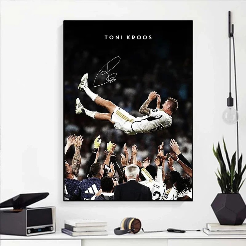 Modern Soccer Player Canvas Wall Art Soccer Wall Art Portrait Poster For Bedroom Living Room Deco 4