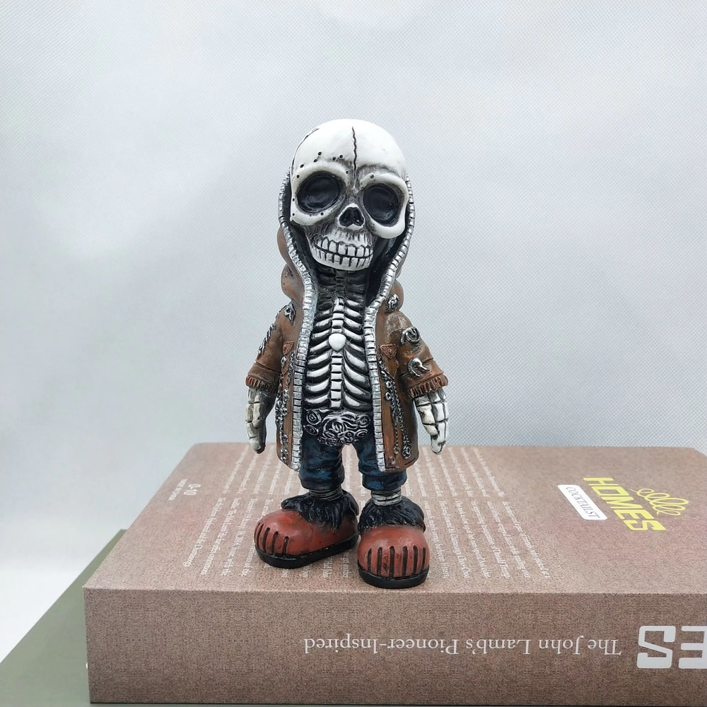 Cool Mini Skeleton Skull Figurine Resin Gothic Halloween Decor 7