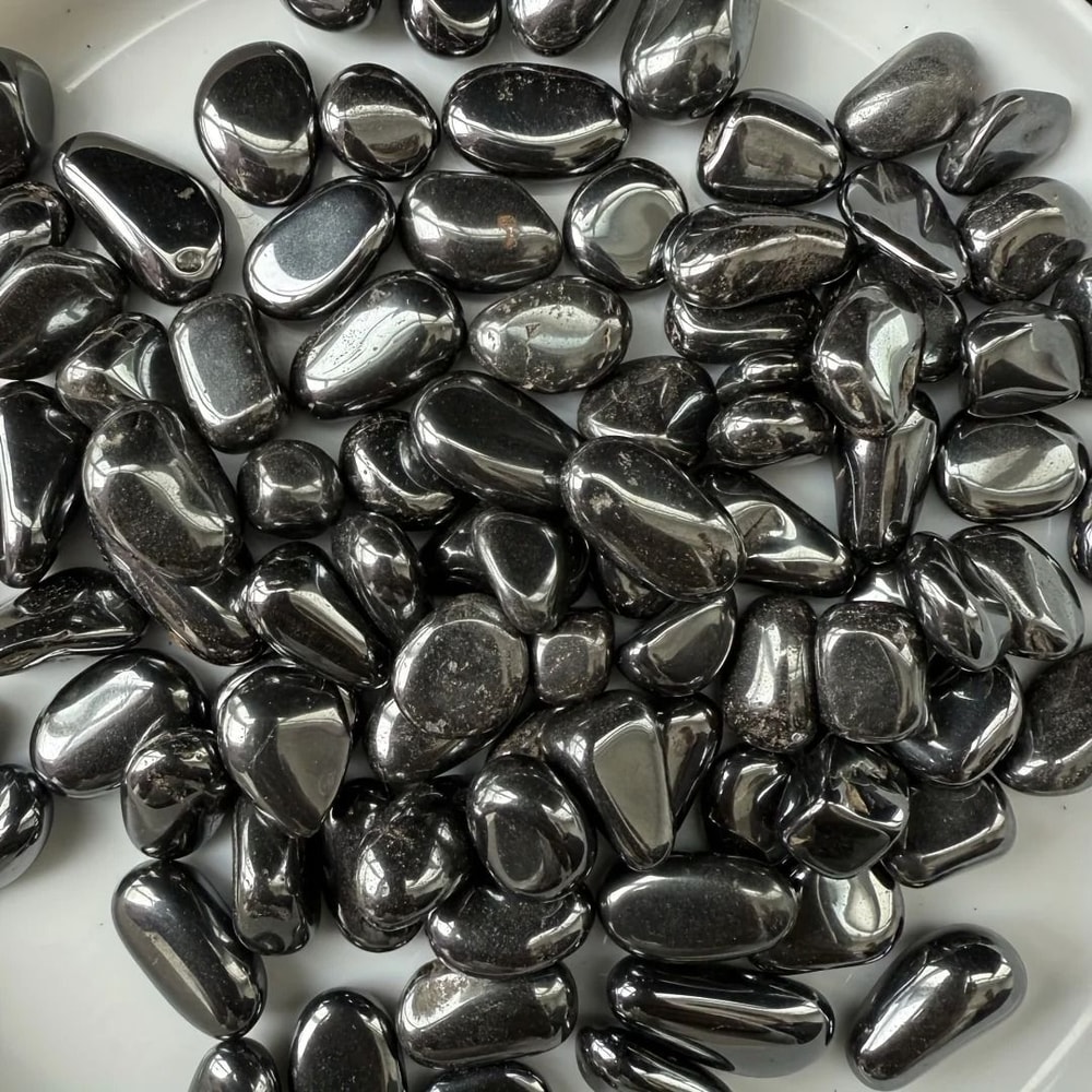 Natural Hematite Crystal Chips Hematite Stone Chips Polished Healing Stones For Decor Crafts 6