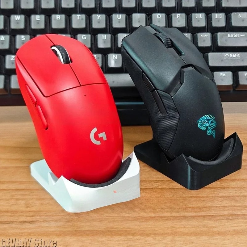 3D Printed Gaming Mouse Display Stand With NonSlip Base And Receiver Holder 4