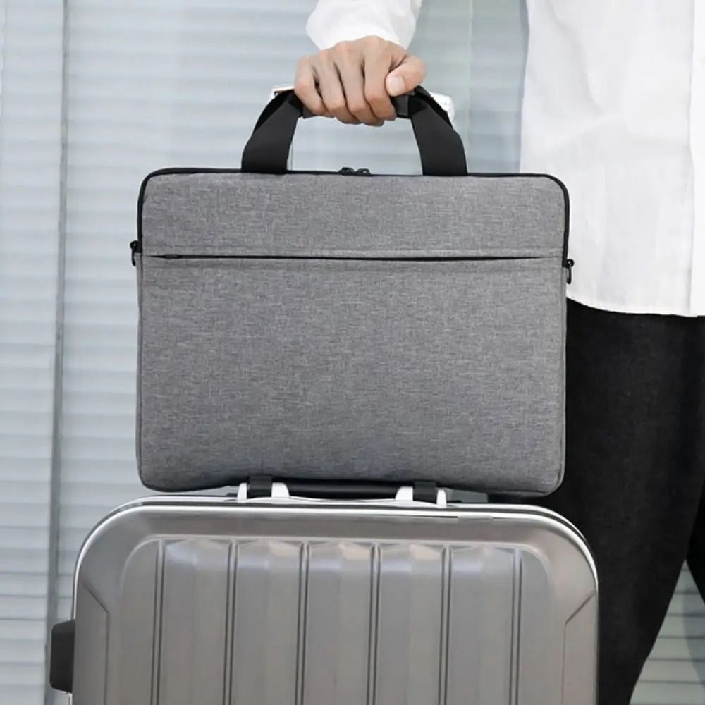 SlimGuard Laptop Sleeve Bag With Shoulder Strap For 133156 Inch Devices 1