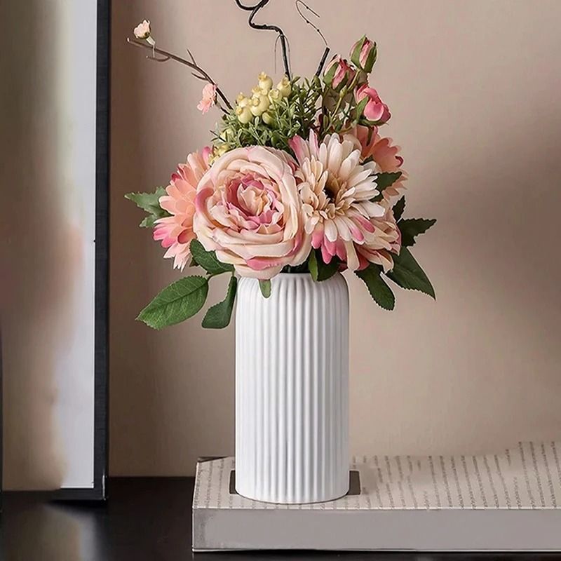 Modern Striped Ceramic Look Plastic Flower Vase Decorative Mini Floral Display 2