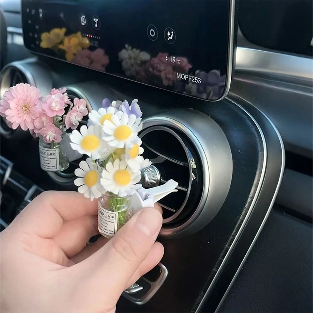 Mini Silk Flower Car Air Vent Aromatherapy Clip Vase Decor 1