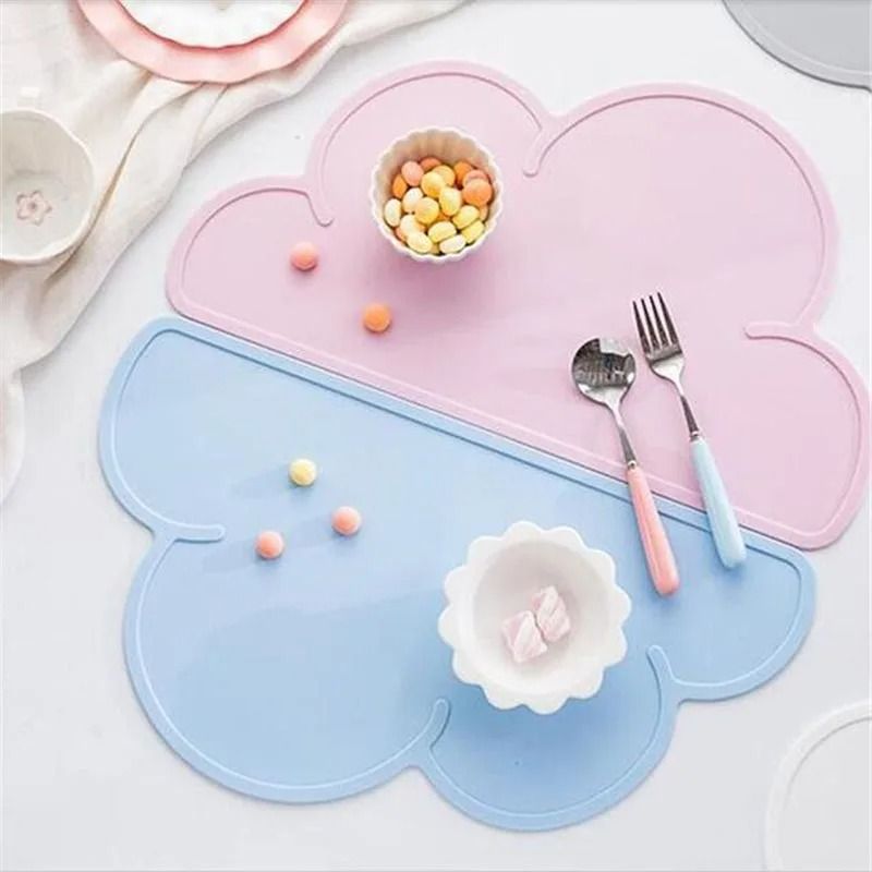 Waterproof Silicone Pet Feeding Mat NonSlip Food Water Bowl Placemat For Cats Dogs 1