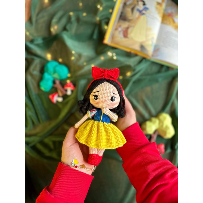 Princess Snow White Amigurumi Crochet Pattern  Fairy Tale Doll PDF Handmade Plush DIY Toy Unique Gi 1