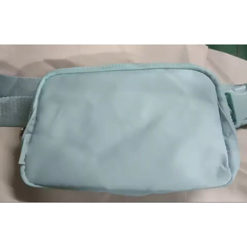 Metal Logo Yoga Sports Waist Bag 10