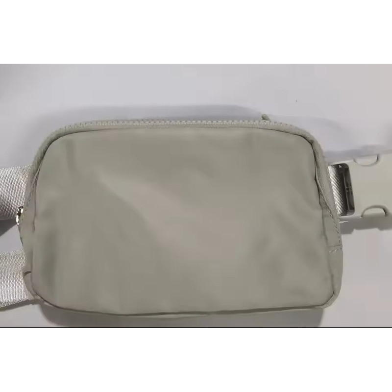 Metal Logo Yoga Sports Waist Bag 12