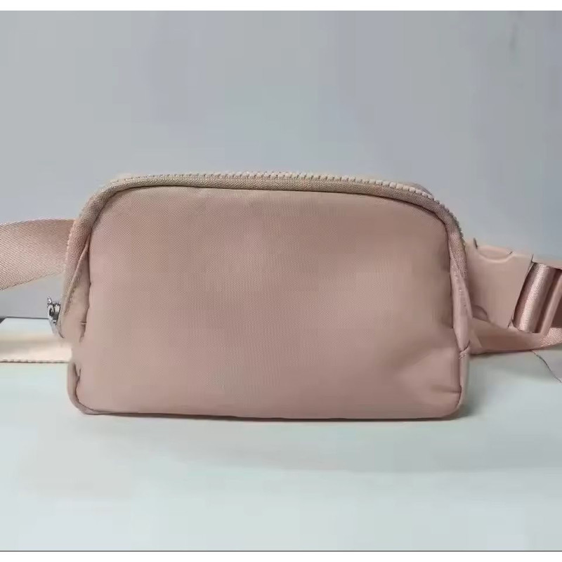 Metal Logo Yoga Sports Waist Bag 16