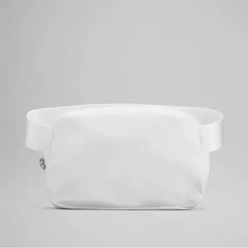 Metal Logo Yoga Sports Waist Bag 6