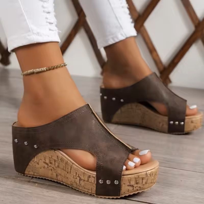 Womens Soft Platform Slide Sandals Lightweight Summer Footwear 1