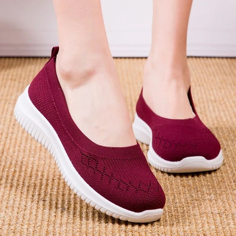 Women Slip On Fly Weave Cloth Flats Lightweight Walking Shoes For Spring And Autumn Comfort 2