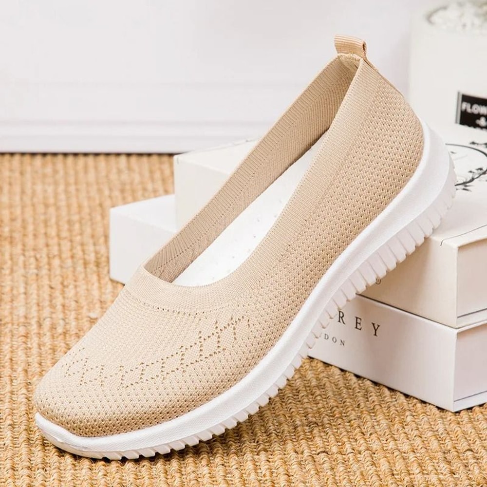 Women Slip On Fly Weave Cloth Flats Lightweight Walking Shoes For Spring And Autumn Comfort 5