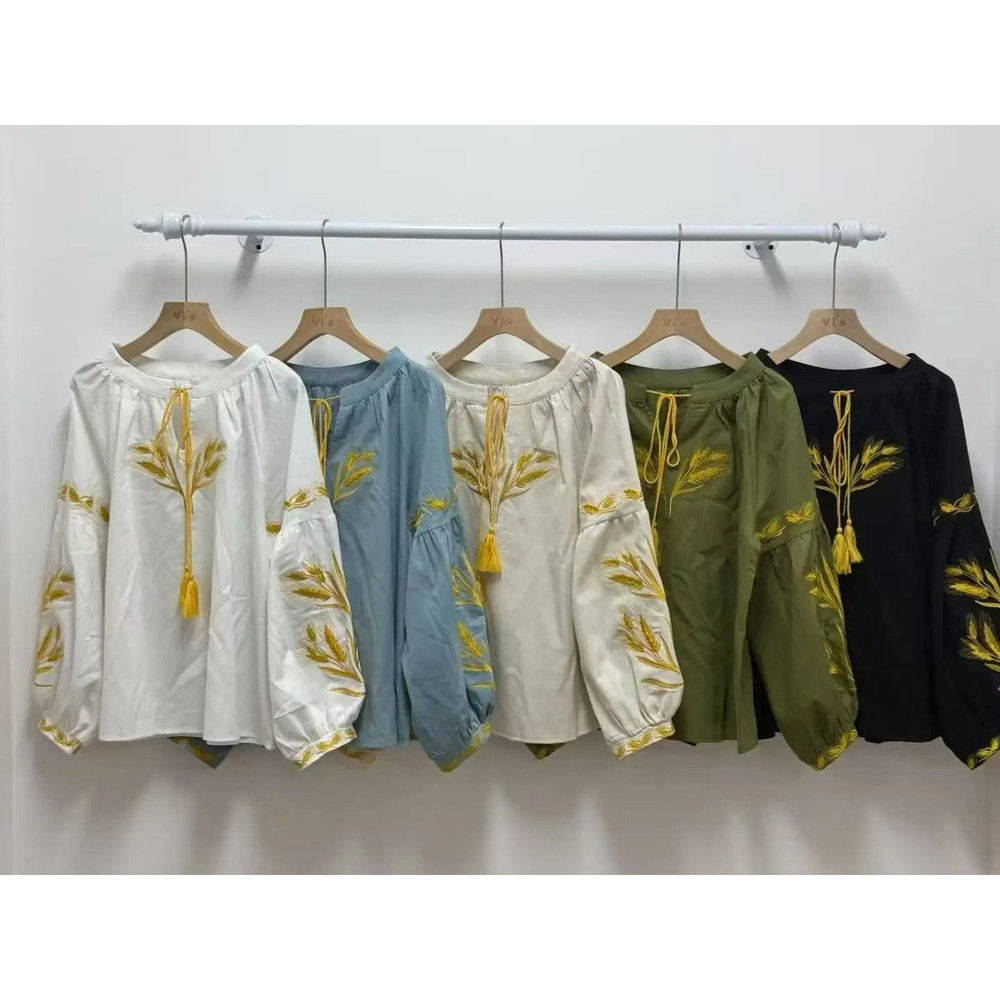 Women Vintage Ethnic Style Embroidered Blouse With Lace Up Neck And Lantern Sleeves 5