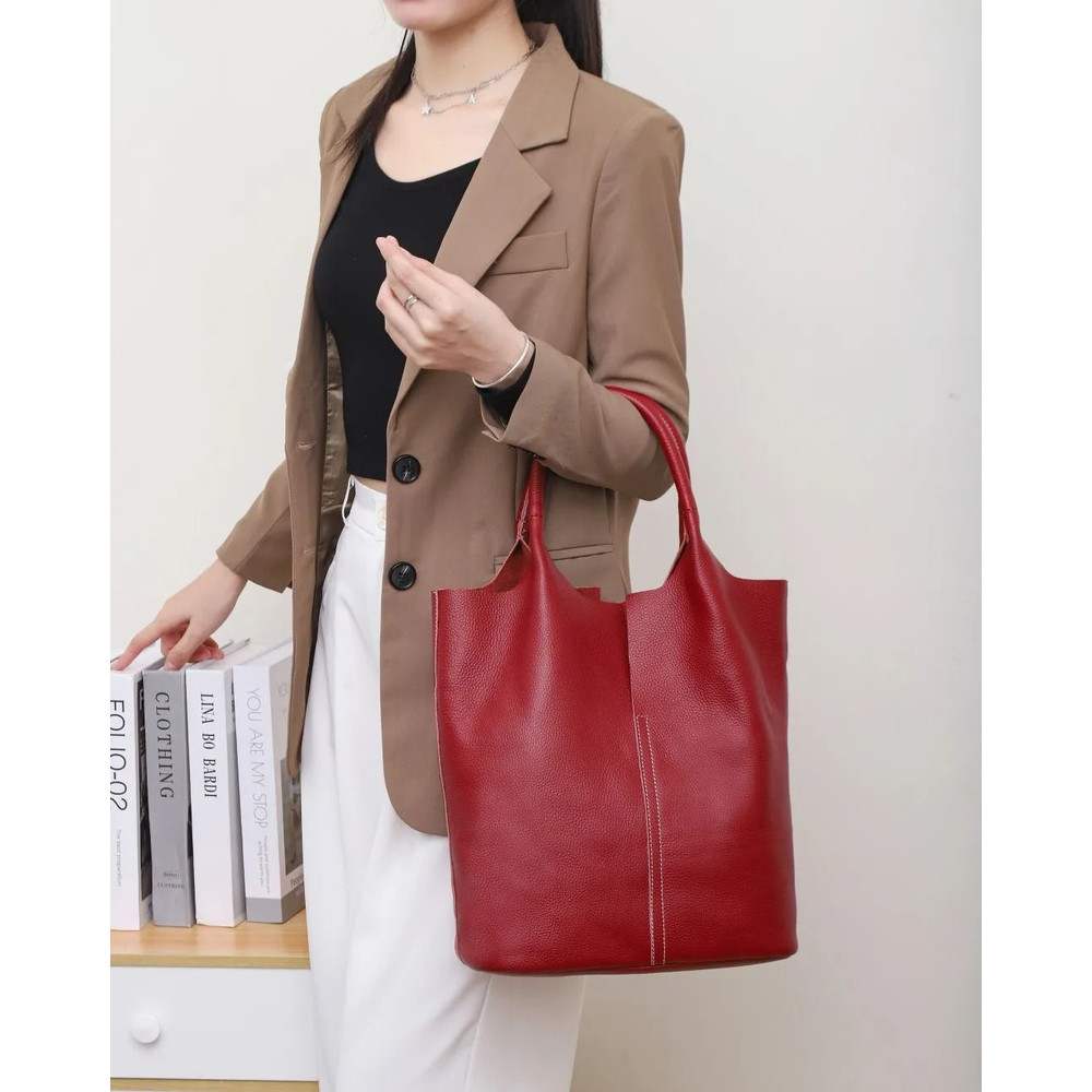 Genuine Leather Soft Cowhide Tote Bag With Large Capacity For Women Commuting Travel Or Daily Use 13
